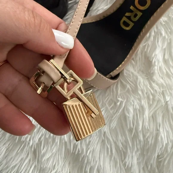 Tom Ford Nude Strappy Heels - Picture 2 of 5